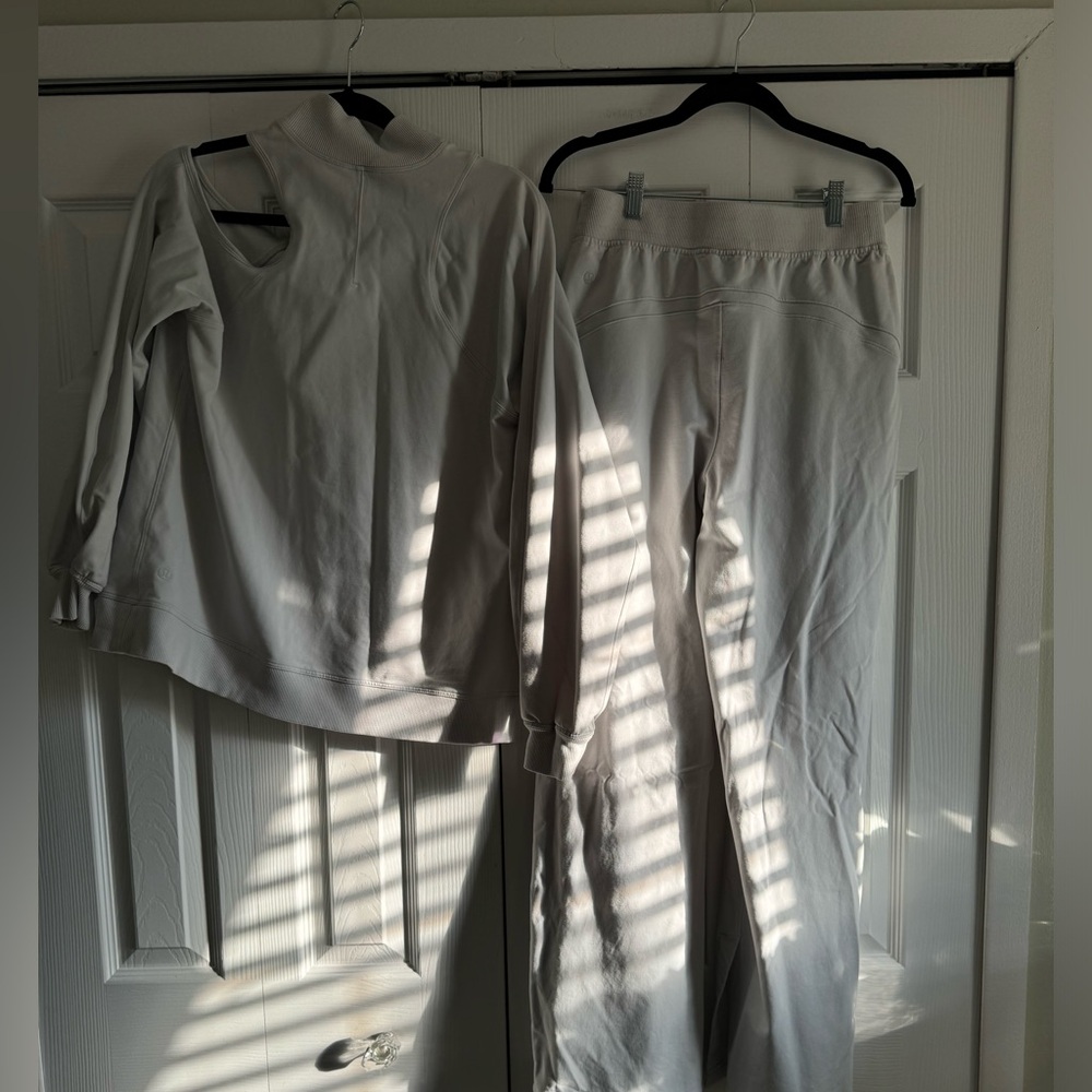 Lululemon 2 Piece pants set, sz 8